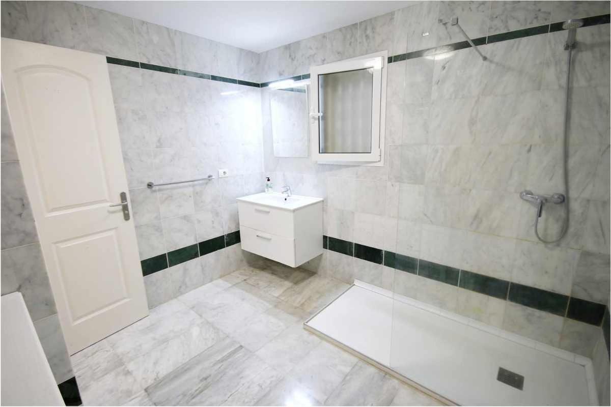 לוס כריסטיאנוס Dinastia B401 By Tenerife Rental & Sales מראה חיצוני תמונה